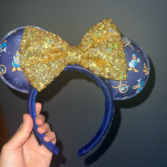 Mickey Ears New without tags - Picture 4 of 5